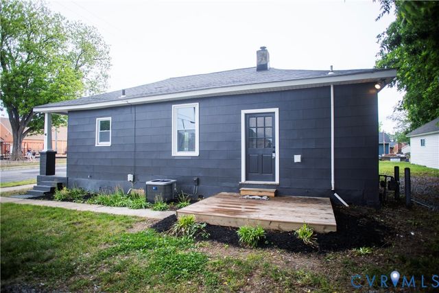 310 Maryland Ave, Hopewell, VA 23860