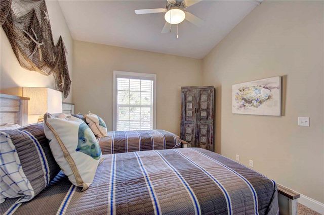 205 Mariners Circle, St Simons Island, GA 31522