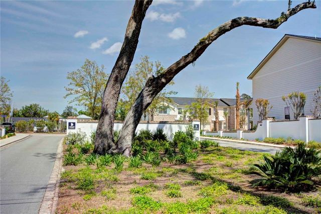 205 Mariners Circle, St Simons Island, GA 31522