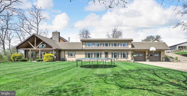 219 OLD MILL RD, Newmanstown, PA 17073