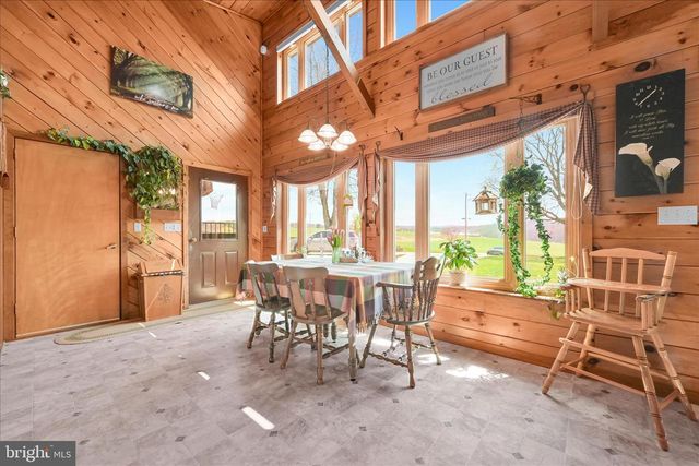 219 OLD MILL RD, Newmanstown, PA 17073