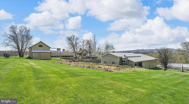 219 OLD MILL RD, Newmanstown, PA 17073
