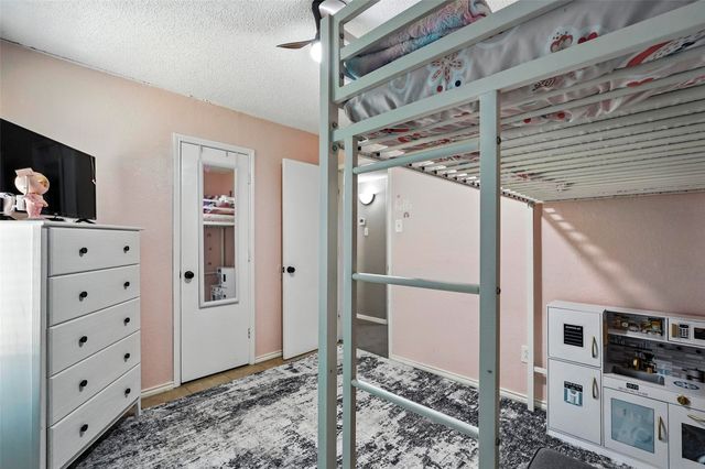 817 Thedford Road, Seagoville, TX 75159