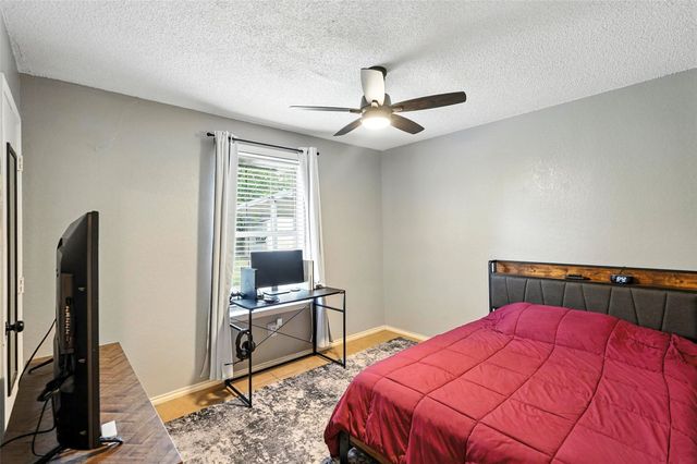 817 Thedford Road, Seagoville, TX 75159