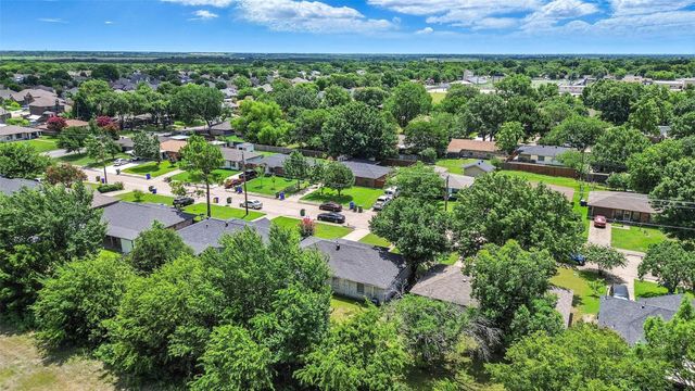 817 Thedford Road, Seagoville, TX 75159