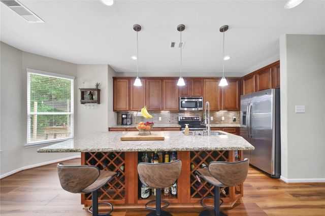 9223 Wapiti Trail, Conroe, TX 77303
