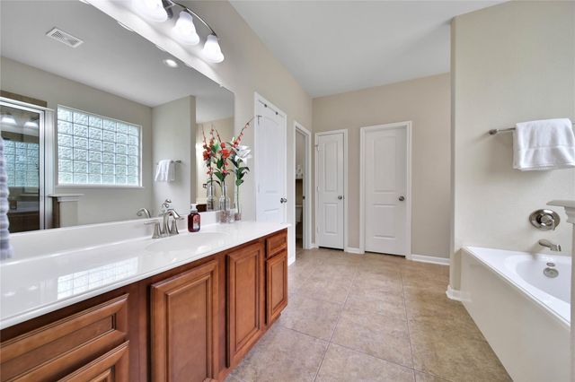 9223 Wapiti Trail, Conroe, TX 77303