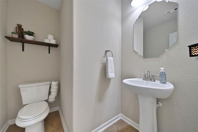 9223 Wapiti Trail, Conroe, TX 77303