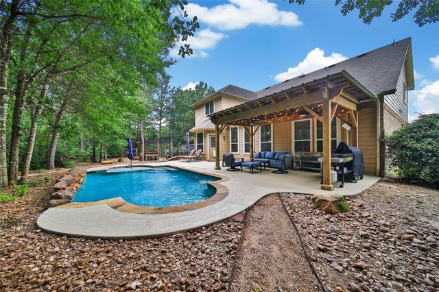 9223 Wapiti Trail, Conroe, TX 77303
