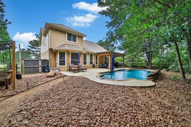 9223 Wapiti Trail, Conroe, TX 77303