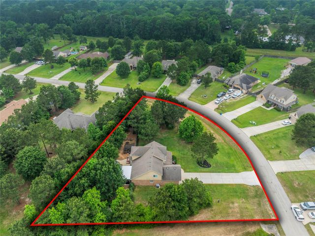 9223 Wapiti Trail, Conroe, TX 77303