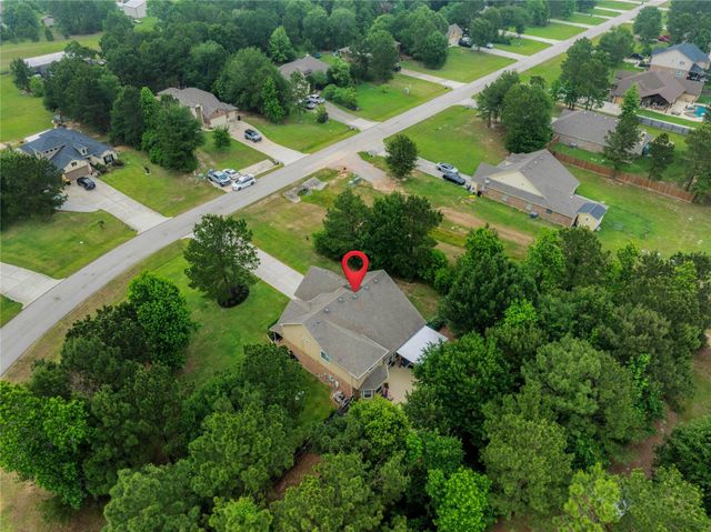 9223 Wapiti Trail, Conroe, TX 77303