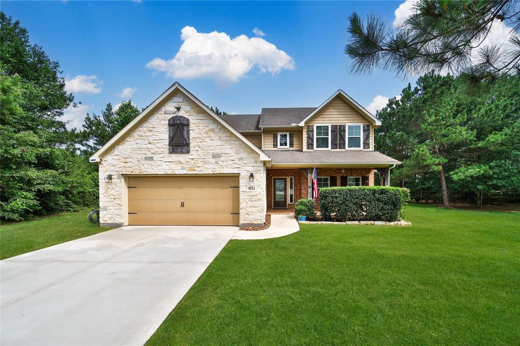 9223 Wapiti Trail, Conroe, TX 77303