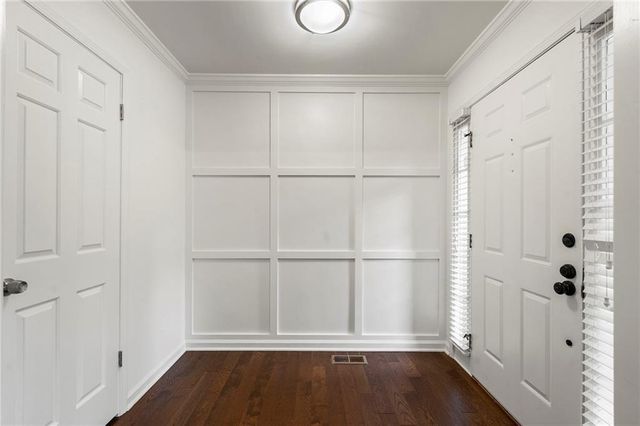 504 Dunwoody Chace, Atlanta, GA 30328