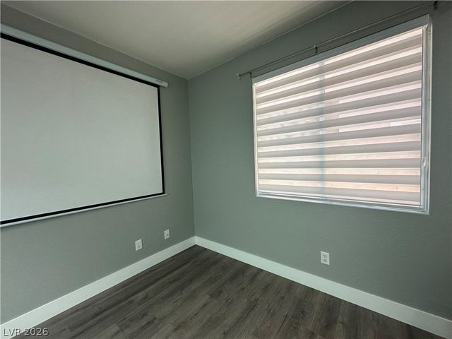 11106 Evvie Lane, Las Vegas, NV 89135