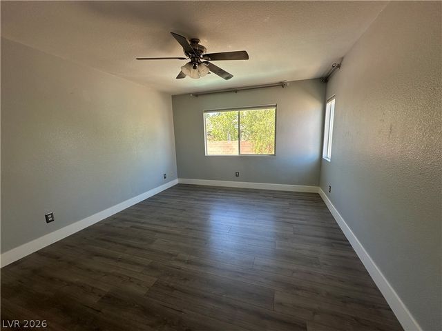 11106 Evvie Lane, Las Vegas, NV 89135