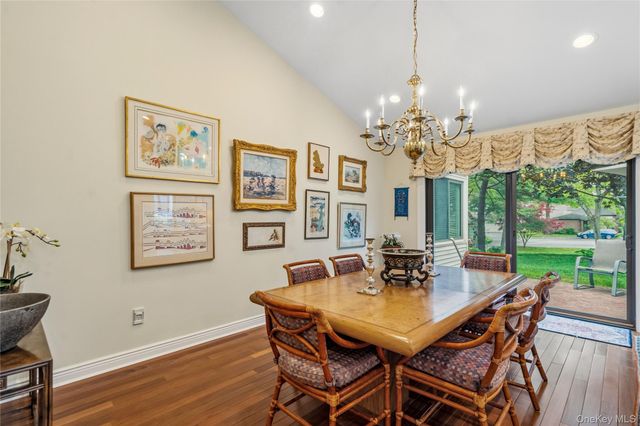 111 Dove Hill Drive, Manhasset, NY 11030