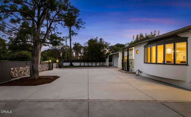 11211 Osborne Street, Sylmar (los Angeles), CA 91342