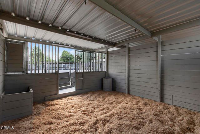 11211 Osborne Street, Sylmar (los Angeles), CA 91342