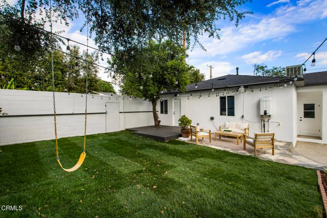 11211 Osborne Street, Sylmar (los Angeles), CA 91342