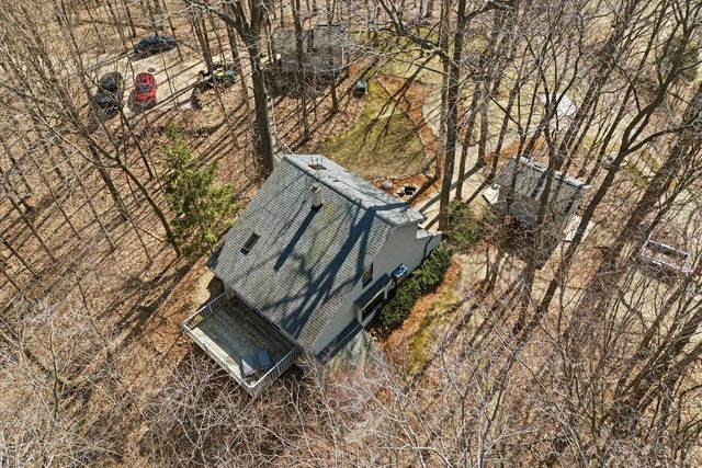 9561 Maple Tree ROAD, Kewaskum, WI 53040