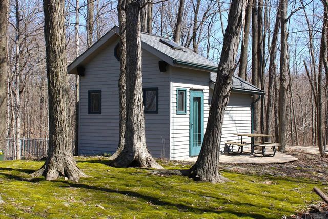9561 Maple Tree ROAD, Kewaskum, WI 53040