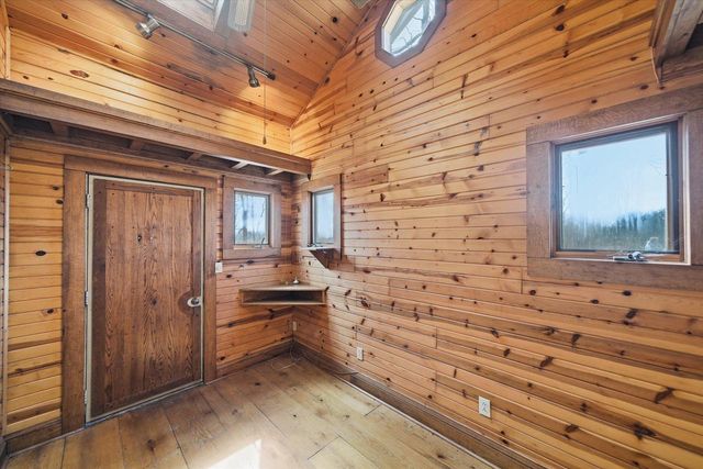 9561 Maple Tree ROAD, Kewaskum, WI 53040