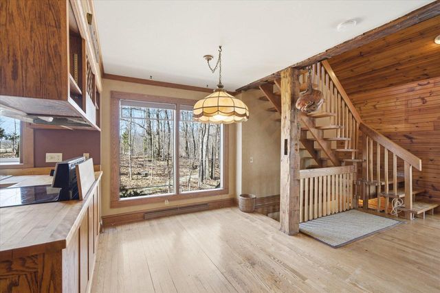 9561 Maple Tree ROAD, Kewaskum, WI 53040