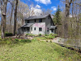 9561 Maple Tree ROAD, Kewaskum, WI 53040
