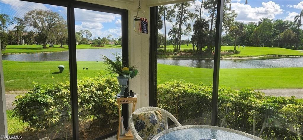 219 Fox Glen DR 1107, Naples, FL 34104