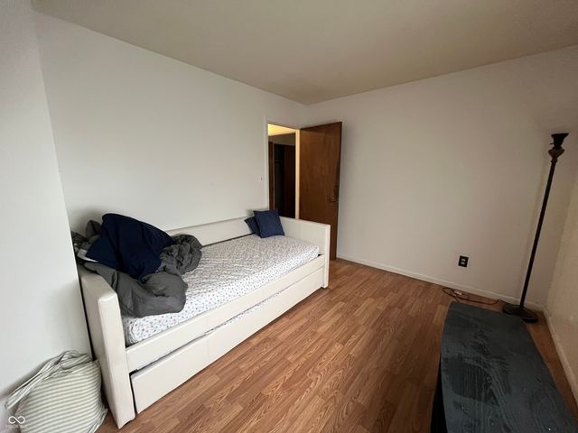 6022 Oakbrook Lane, Indianapolis, IN 46254