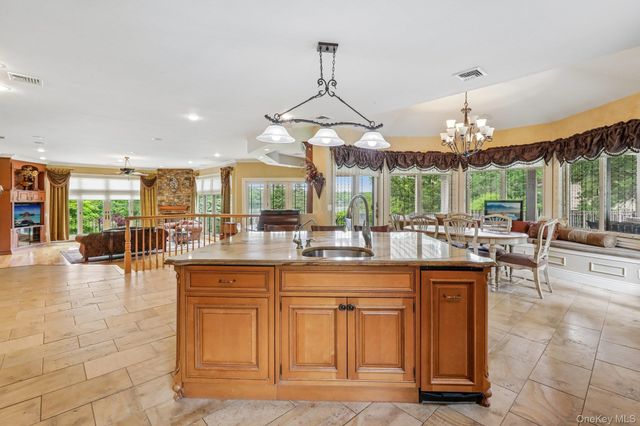 250 Old Mill Road, West Nyack, NY 10994