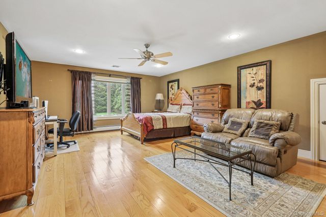 250 Old Mill Road, West Nyack, NY 10994