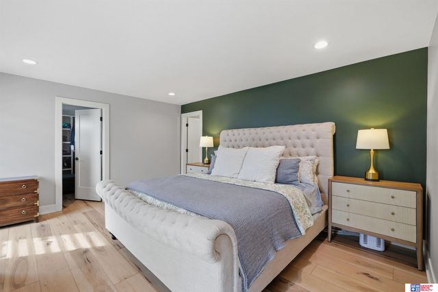 8040 Northshore Drive, Lincoln, NE 68516