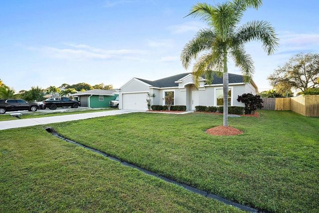1382 SE Concha Street, Port St. Lucie, Port St Lucie, FL 34983