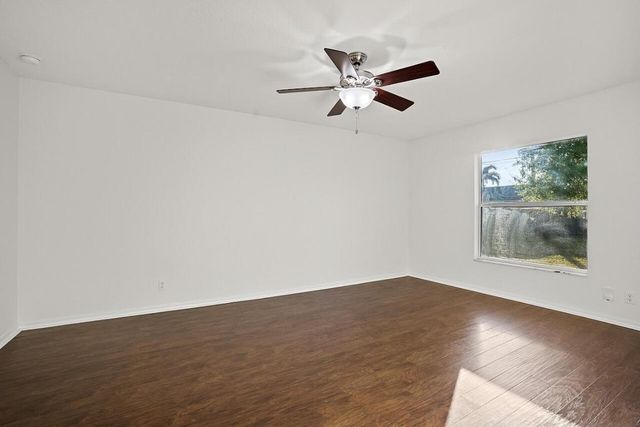 1382 SE Concha Street, Port St. Lucie, Port St Lucie, FL 34983