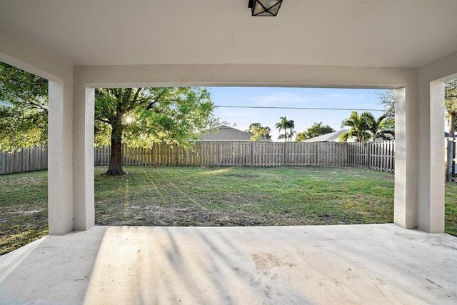 1382 SE Concha Street, Port St. Lucie, Port St Lucie, FL 34983