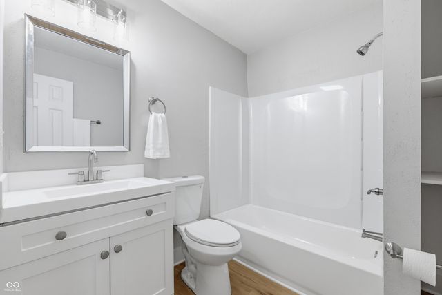 5521 S Randolph Street, Indianapolis, IN 46227