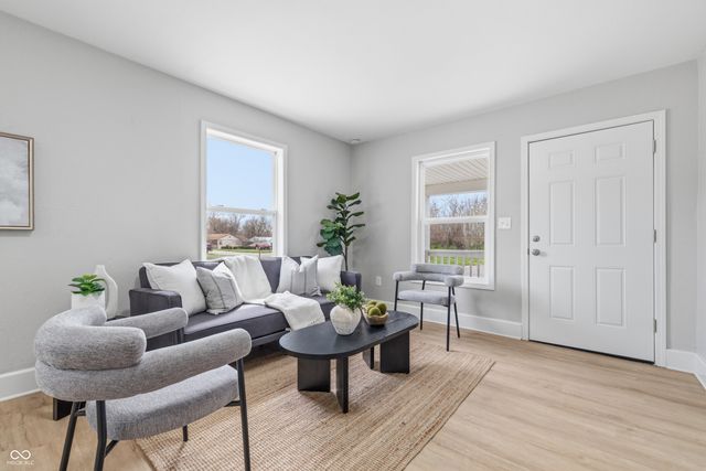 5521 S Randolph Street, Indianapolis, IN 46227