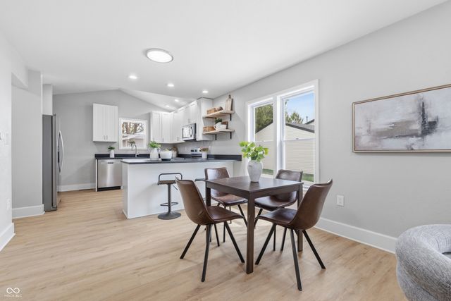 5521 S Randolph Street, Indianapolis, IN 46227