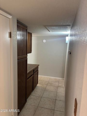 1237 W Ellis Street, Mesa, AZ 85201
