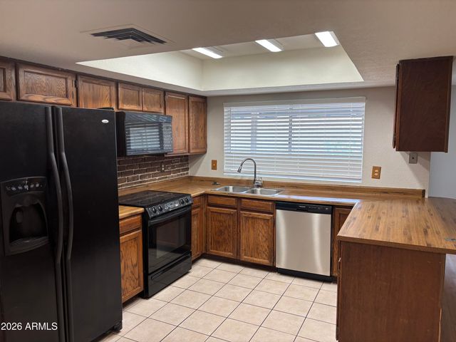 1237 W Ellis Street, Mesa, AZ 85201