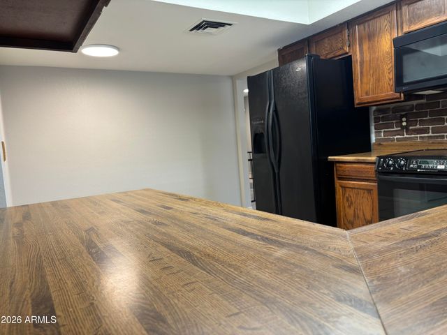 1237 W Ellis Street, Mesa, AZ 85201
