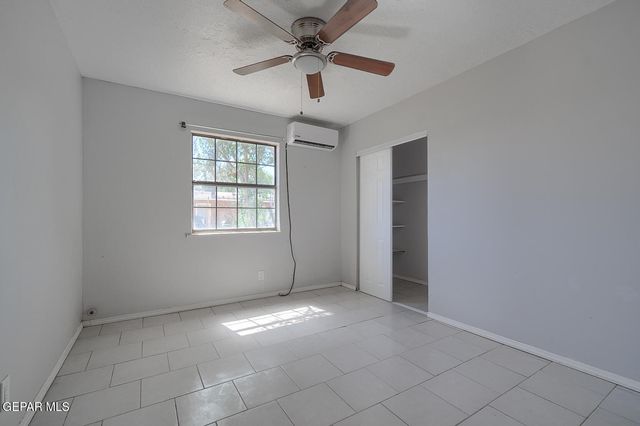 10368 Potencia Drive B, Socorro, TX 79927