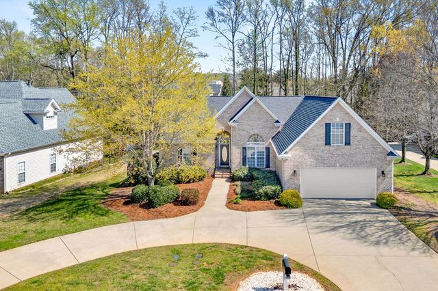 11 Shannon Creek Court, Greenville, SC 29615