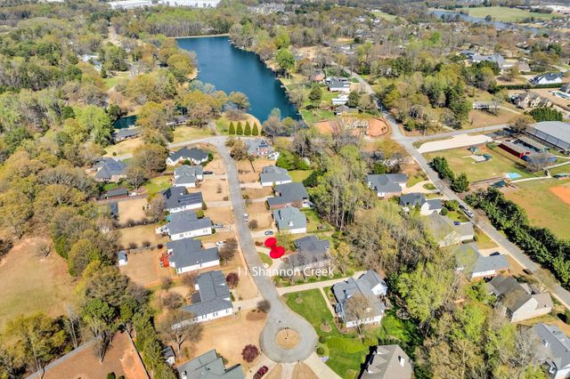 11 Shannon Creek Court, Greenville, SC 29615