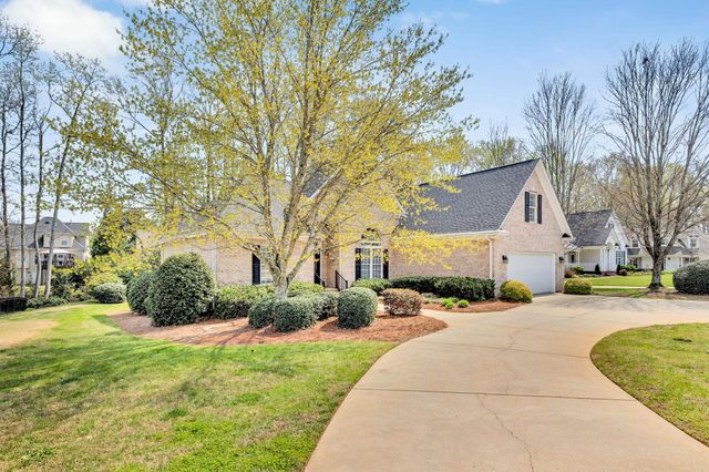 11 Shannon Creek Court, Greenville, SC 29615