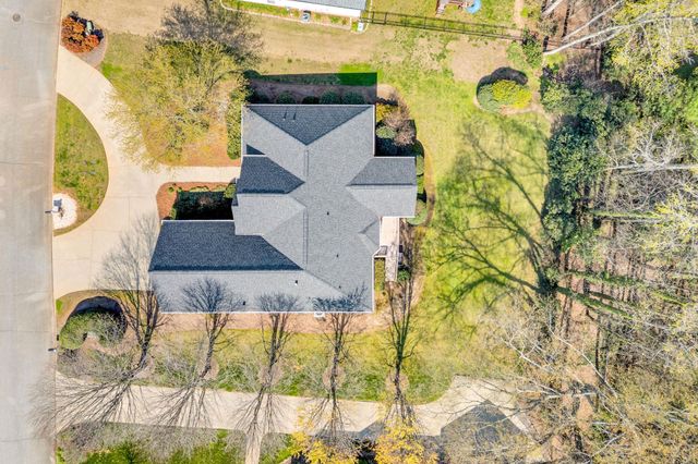 11 Shannon Creek Court, Greenville, SC 29615