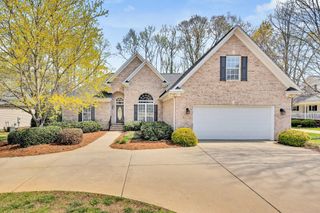 11 Shannon Creek Court, Greenville, SC 29615