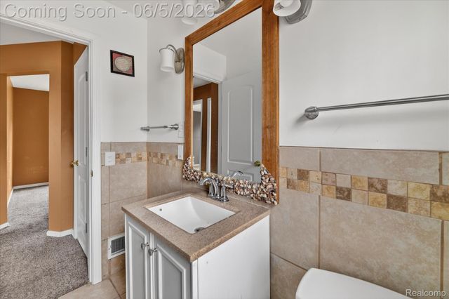 18314 Indiana Street, Detroit, MI 48221